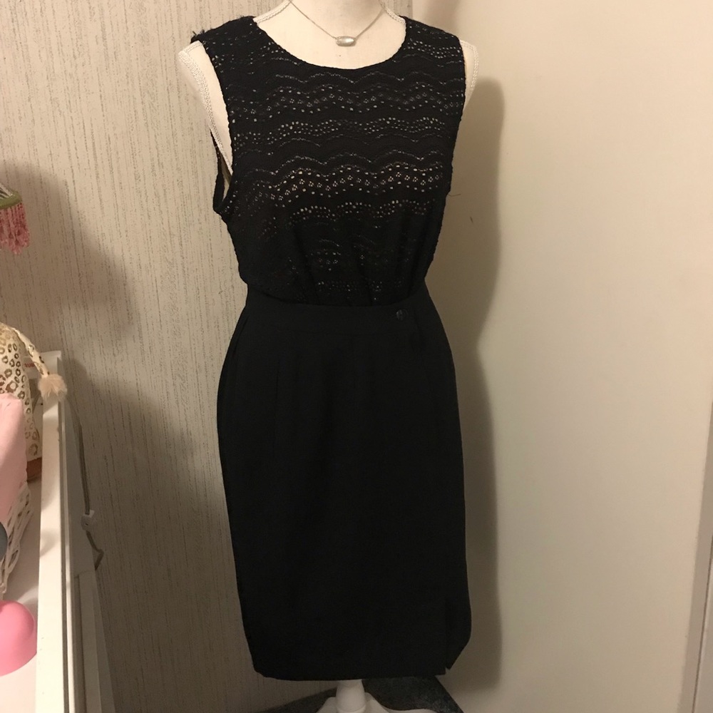 Wool pencil skirt
